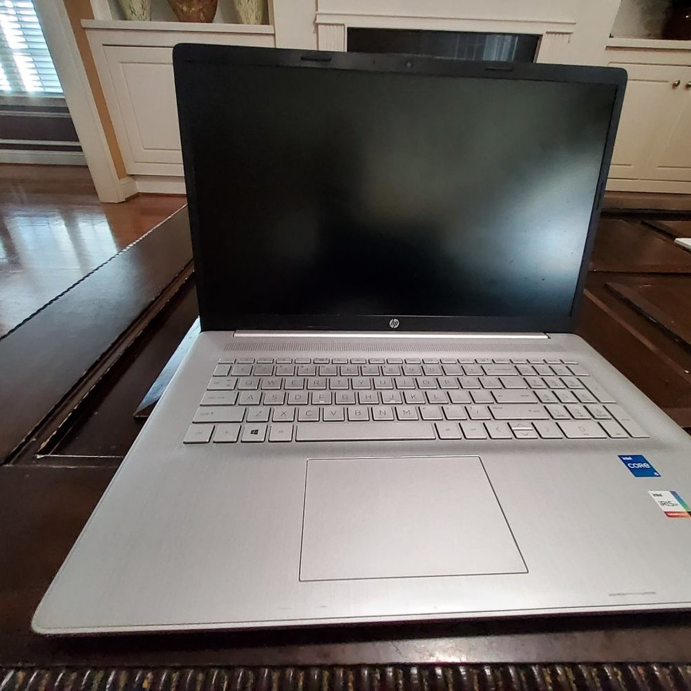 HP 17 LAPTOP